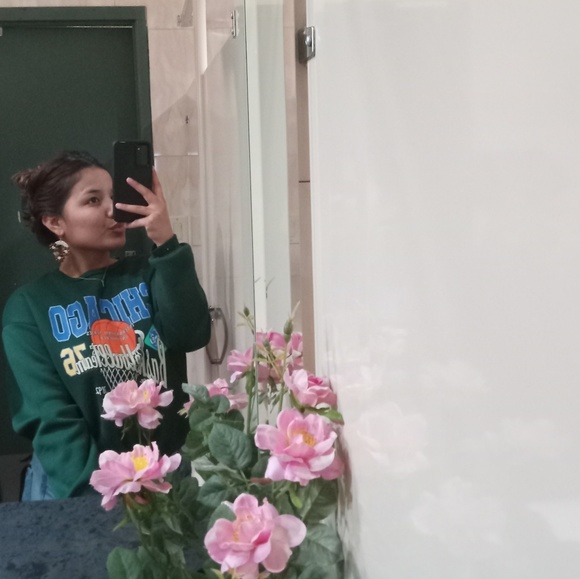 Meet your Posher, Berlynn - Picture 1 of 1